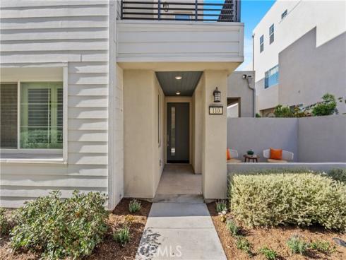 110  Spiral  , Irvine, CA