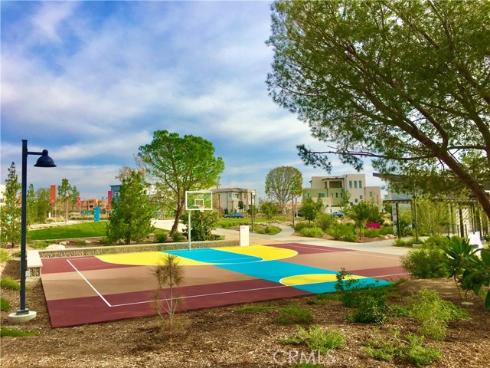 110  Spiral  , Irvine, CA