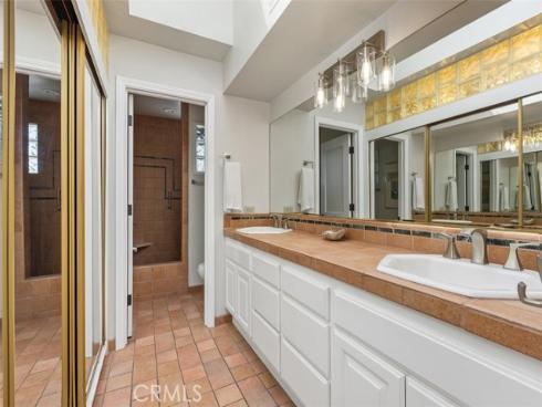 20  Leatherwood  , Irvine, CA