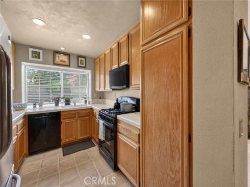 10 Agostino , Irvine, CA