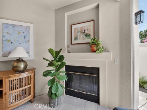 10 Agostino , Irvine, CA