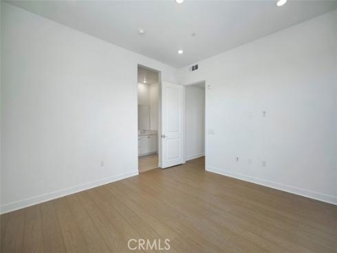 523 Mulligan , Irvine, CA