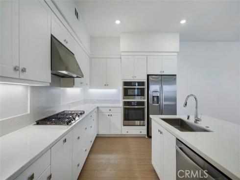523 Mulligan , Irvine, CA