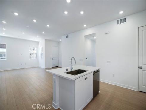 523 Mulligan , Irvine, CA