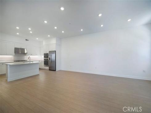 523 Mulligan , Irvine, CA