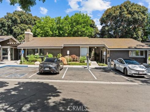 208 Springview , Irvine, CA