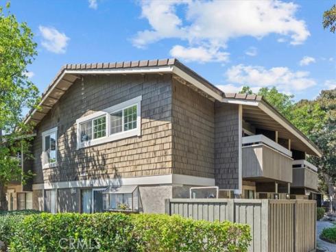 208 Springview , Irvine, CA