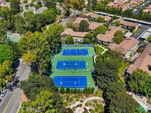 208 Springview , Irvine, CA