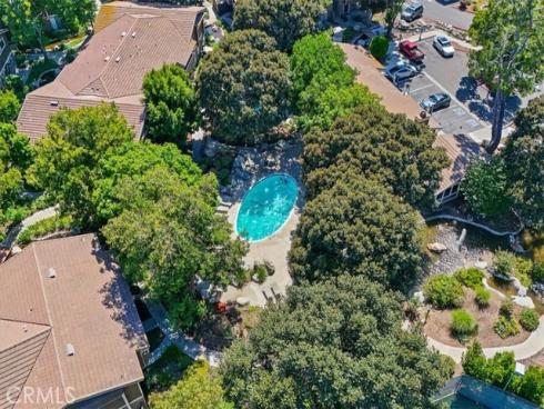 208 Springview , Irvine, CA