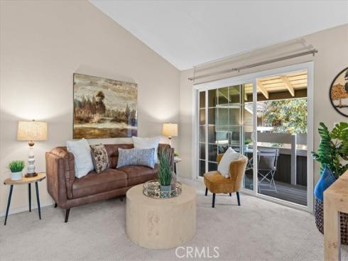 208 Springview , Irvine, CA