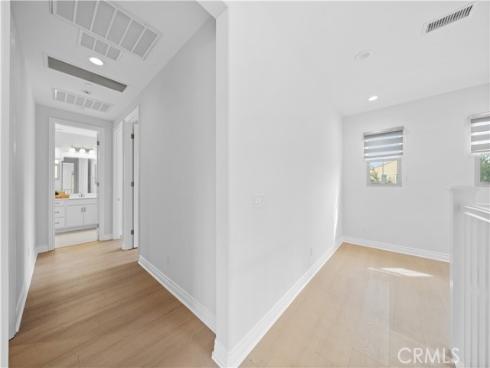 125 Lovelace , Irvine, CA
