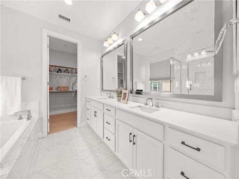 125 Lovelace , Irvine, CA