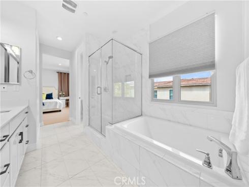125 Lovelace , Irvine, CA