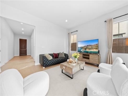 125 Lovelace , Irvine, CA