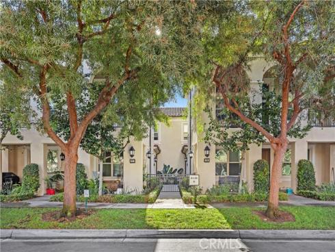 86 Mayfair , Irvine, CA