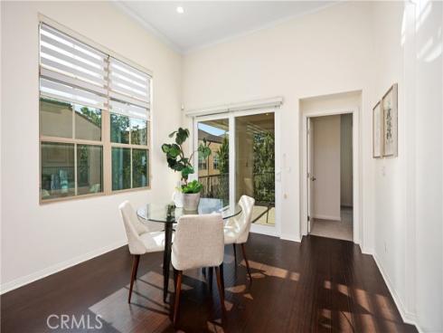 86 Mayfair , Irvine, CA