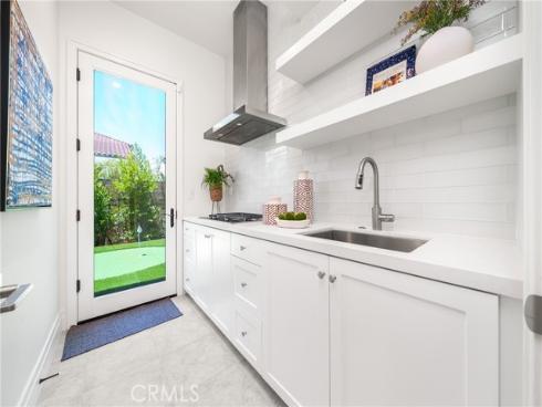 145 Bozeman , Irvine, CA