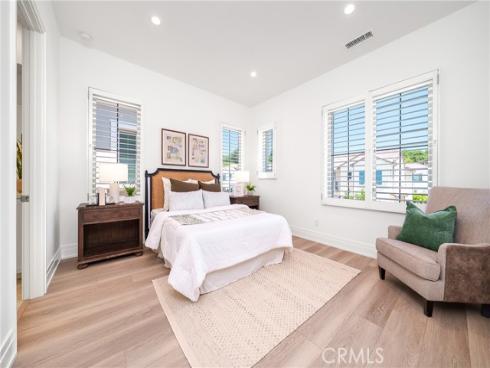 145 Bozeman , Irvine, CA