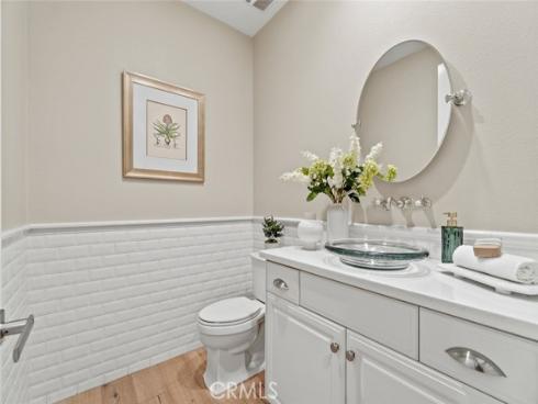 208 Radial , Irvine, CA