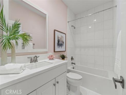 208 Radial , Irvine, CA