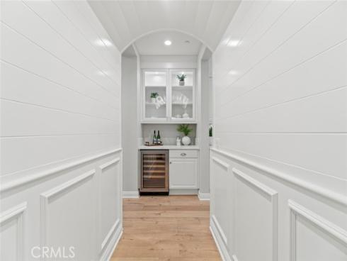 208 Radial , Irvine, CA