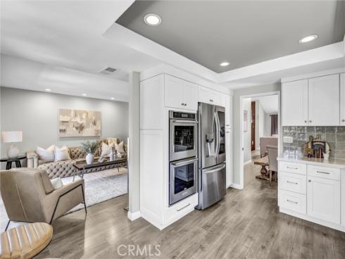 20 Farragut , Irvine, CA