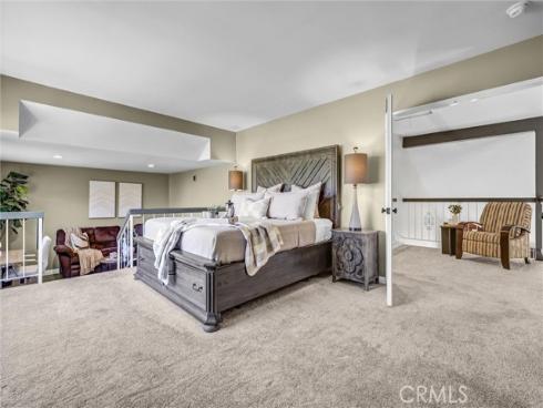 20 Farragut , Irvine, CA