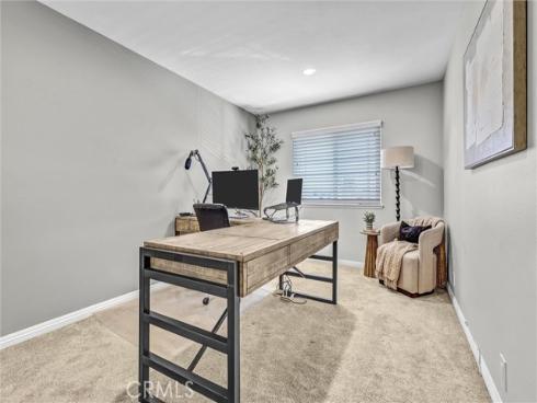 20  Farragut  , Irvine, CA