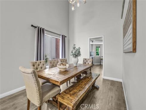 20 Farragut , Irvine, CA