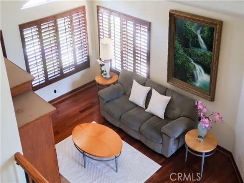 12  Pleasonton  , Irvine, CA
