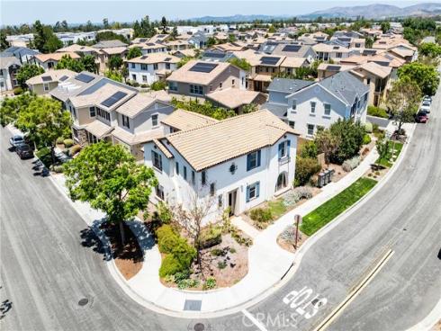 159 Newington , Irvine, CA