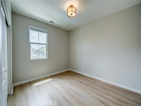 159 Newington , Irvine, CA