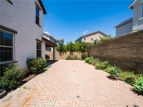 159 Newington , Irvine, CA