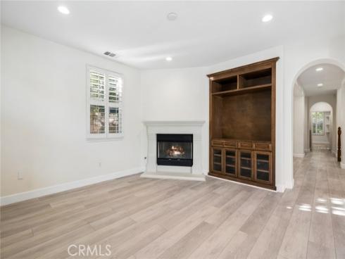 62 Logan , Irvine, CA