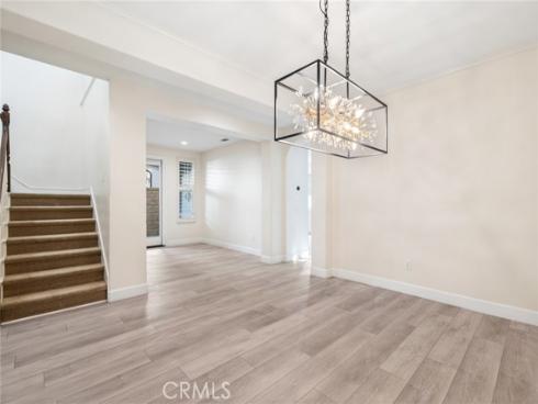 62 Logan , Irvine, CA