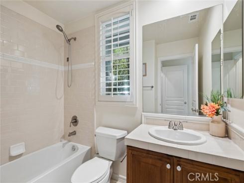 62 Logan , Irvine, CA