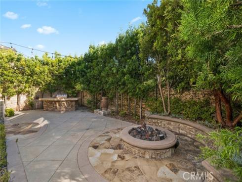 62 Logan , Irvine, CA