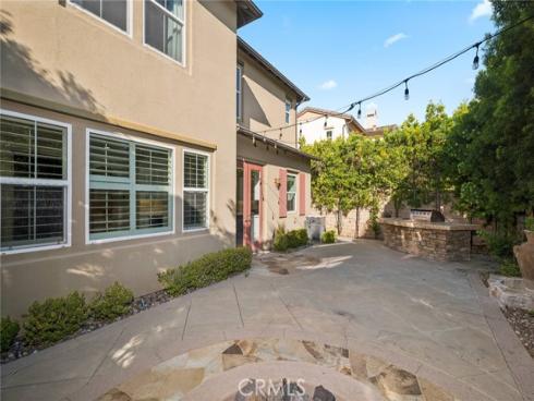 62 Logan , Irvine, CA