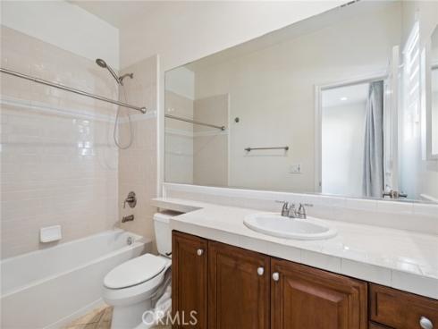 62 Logan , Irvine, CA