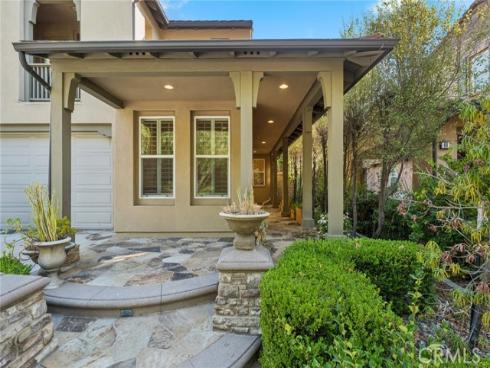 62 Logan , Irvine, CA