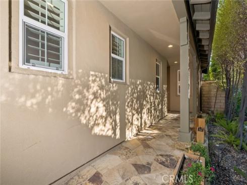 62 Logan , Irvine, CA