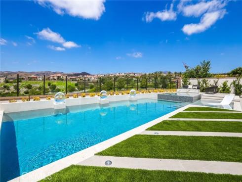135 Sunnyslope , Irvine, CA