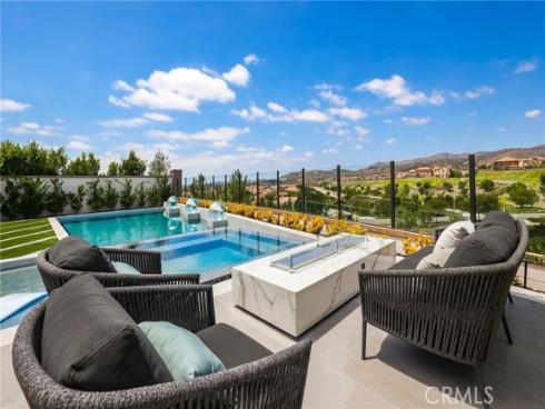135 Sunnyslope , Irvine, CA
