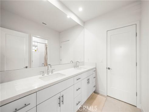 106 Bright Star , Irvine, CA