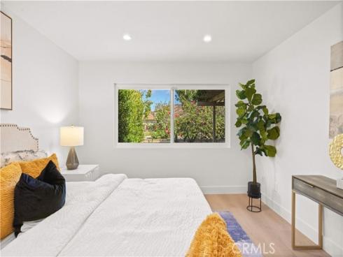 15 Eucalyptus , Irvine, CA
