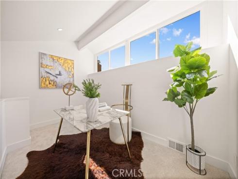 15 Eucalyptus , Irvine, CA