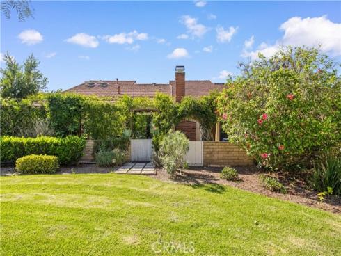 15 Eucalyptus , Irvine, CA