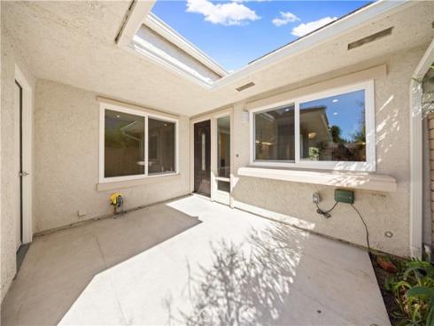 15 Eucalyptus , Irvine, CA