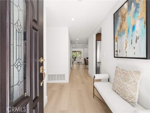 15 Eucalyptus , Irvine, CA
