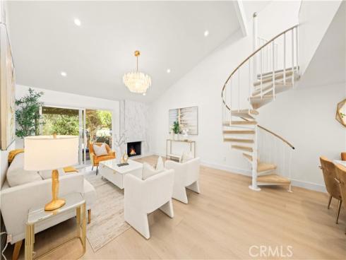 15 Eucalyptus , Irvine, CA